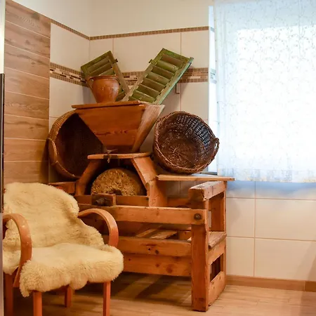 Weingut Buschenschank Schneiderannerl Gleinstätten