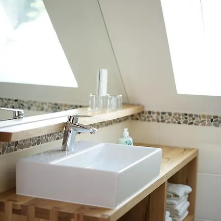 Bed and Breakfast Weingut Buschenschank Schneiderannerl 3*