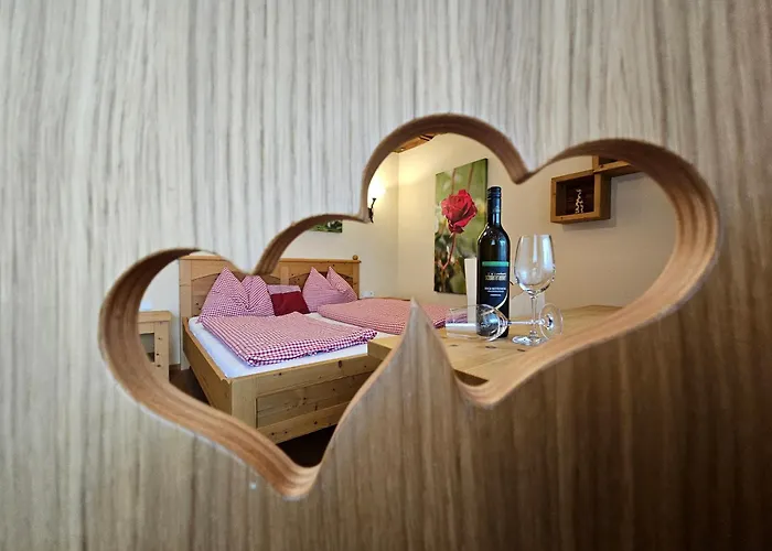 Weingut Buschenschank Schneiderannerl فندق مبيت وإفطار