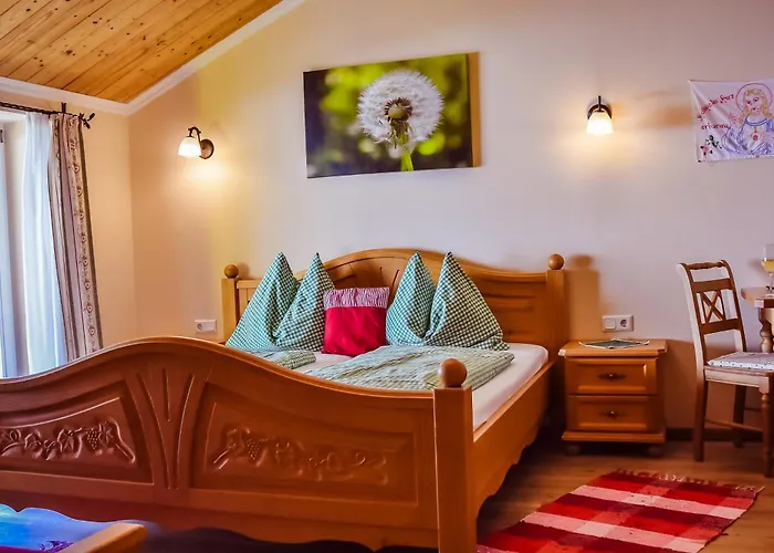 Weingut Buschenschank Schneiderannerl فندق مبيت وإفطار Gleinstätten