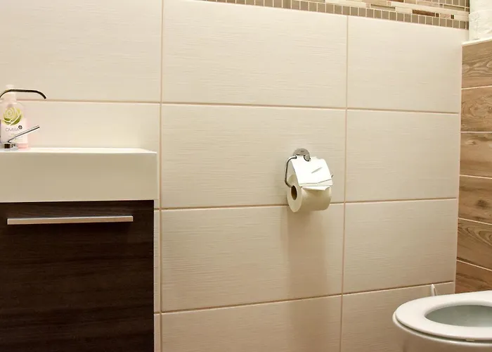 Weingut Buschenschank Schneiderannerl فندق مبيت وإفطار Gleinstätten